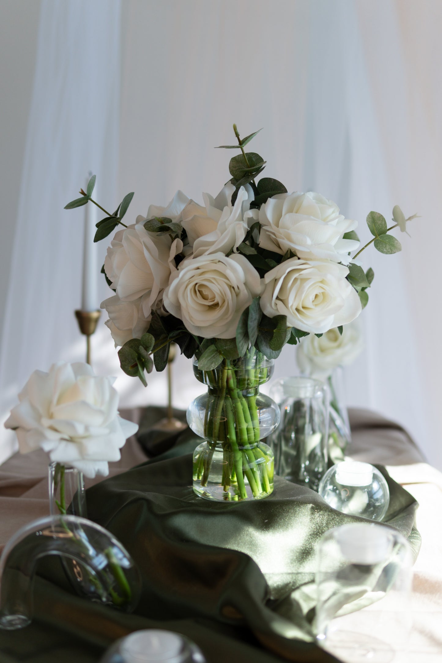 Callista White Real Touch Rose Wedding Centerpiece – Lifelike Faux Floral Arrangement