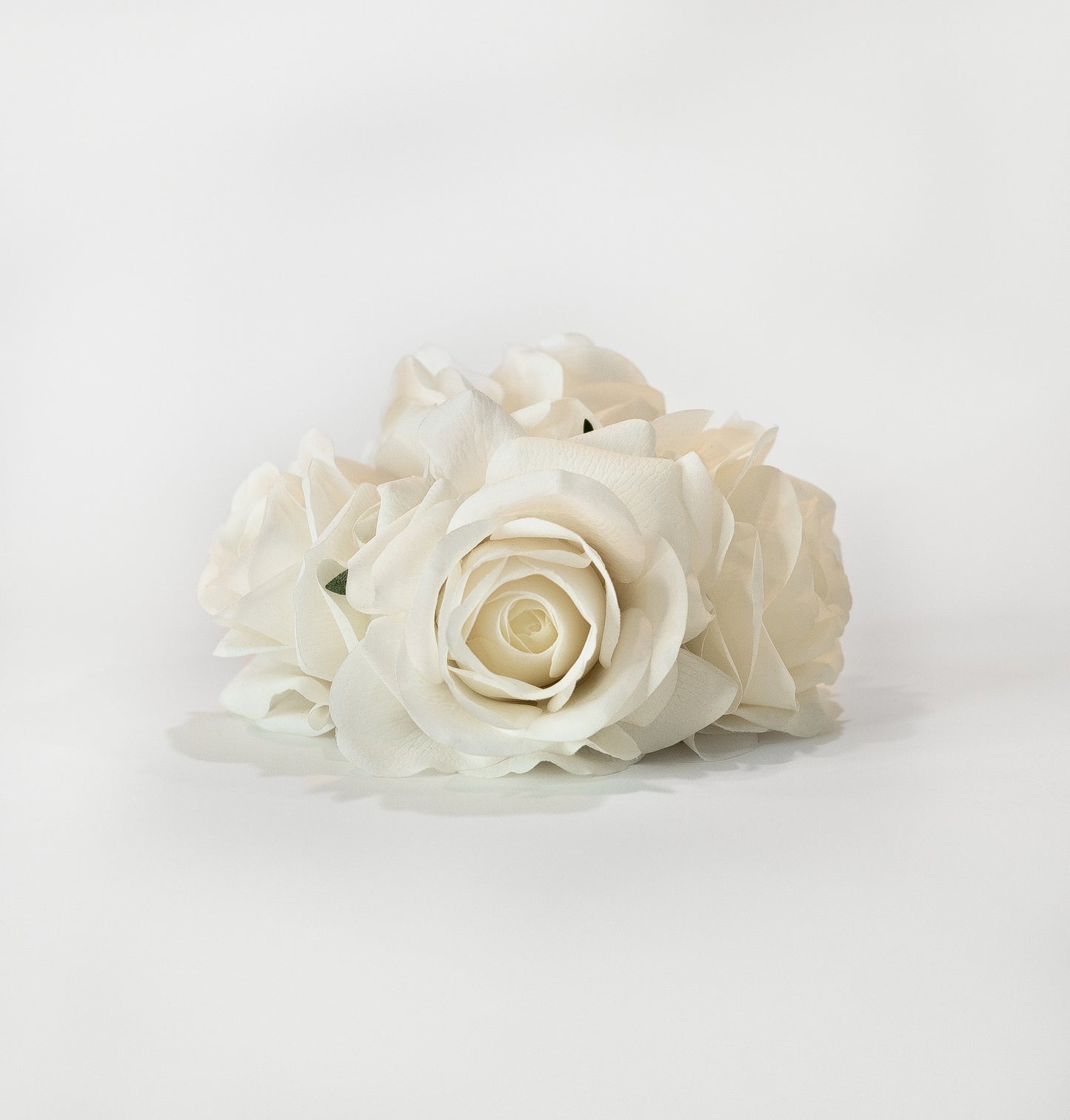 Callista White Real Touch Cake Flowers – Lifelike Faux Wedding Cake Décor