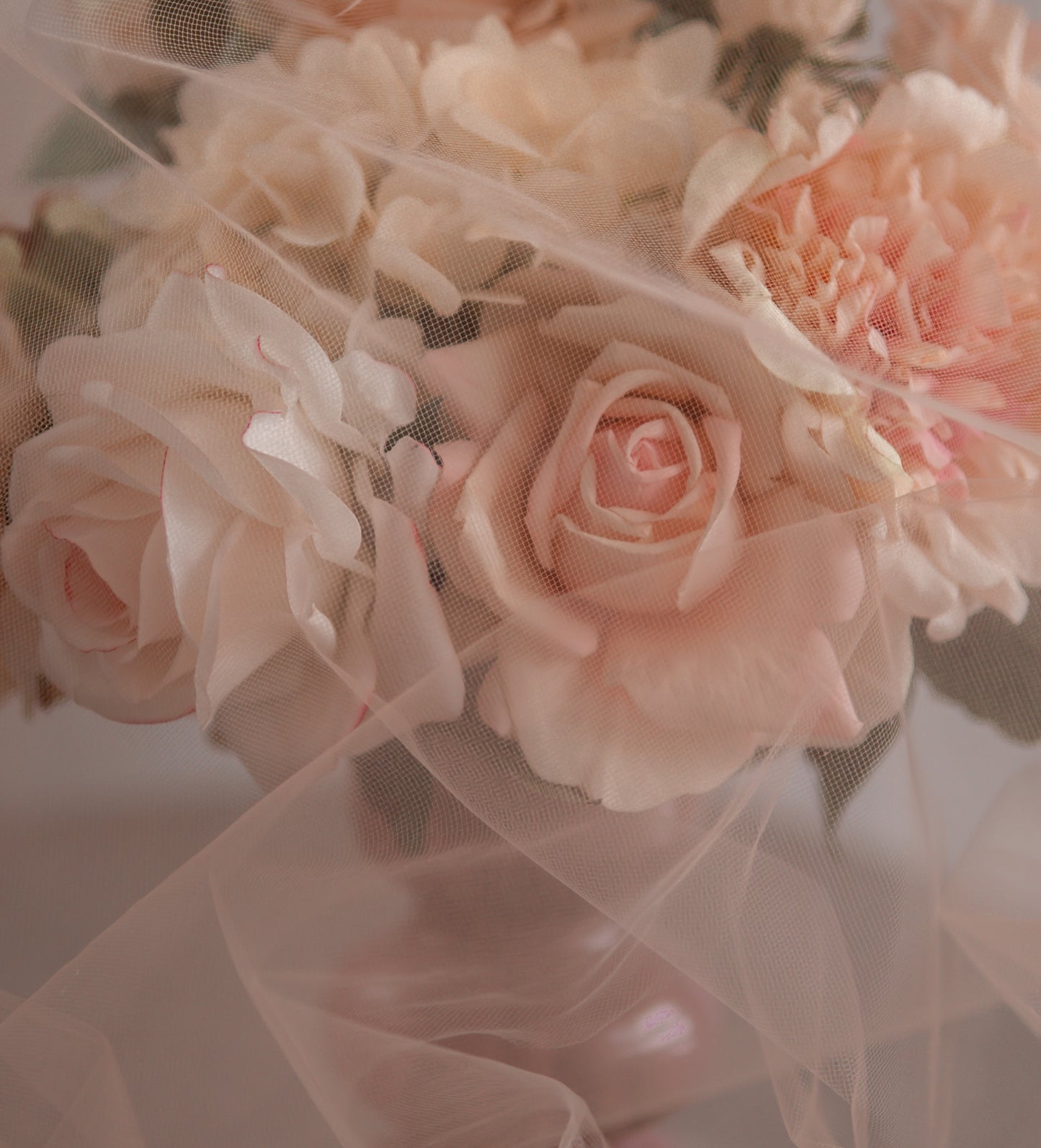 Thalia Bridal Blush Centerpiece Vase- Elegant Glassware for Weddings