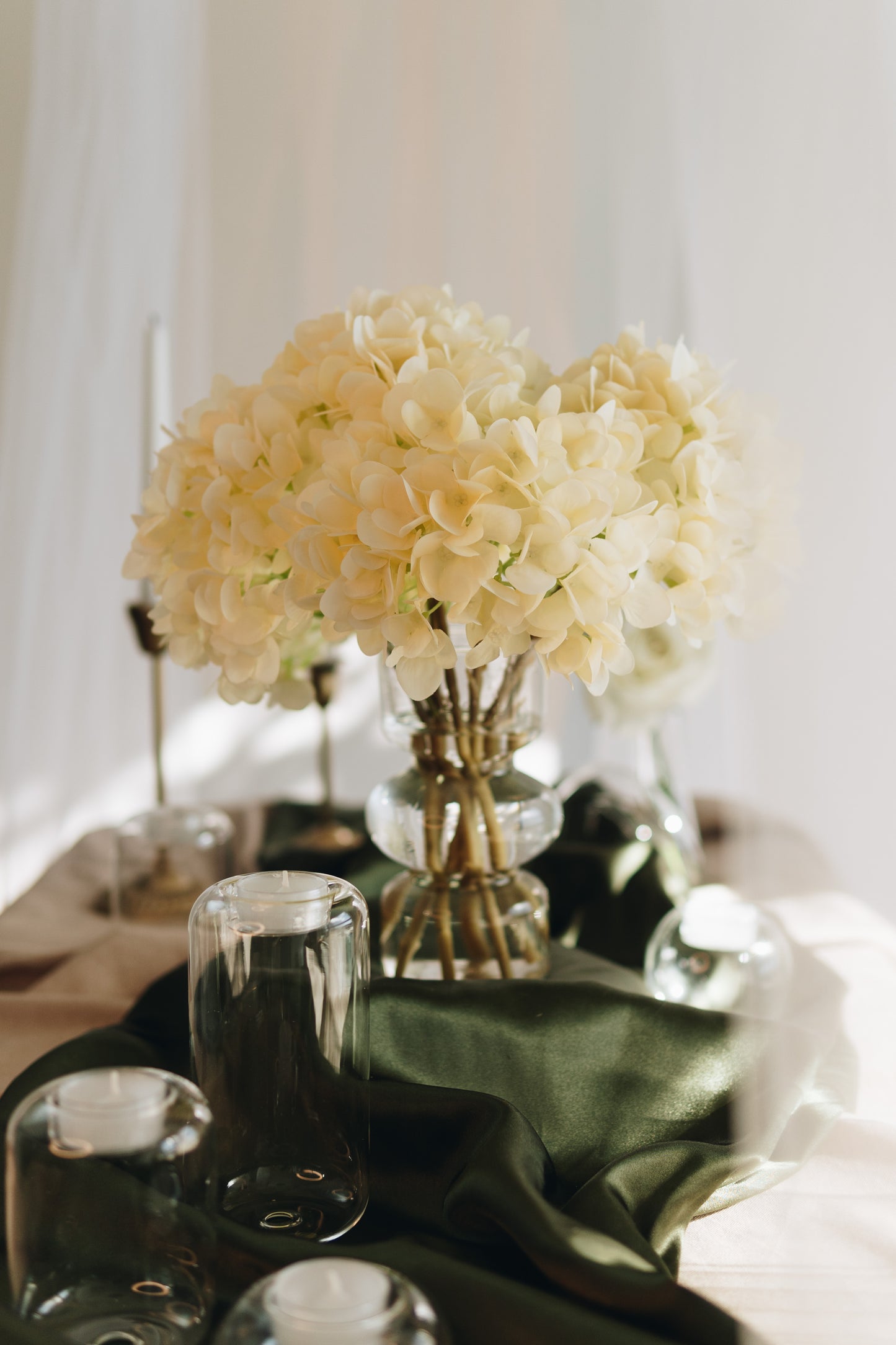 Thalia Crystal Clear Centerpiece Vase- Elegant Glassware for Weddings